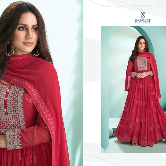 Beautiful Gown Dress for any Occasion - Picture 10 of 12